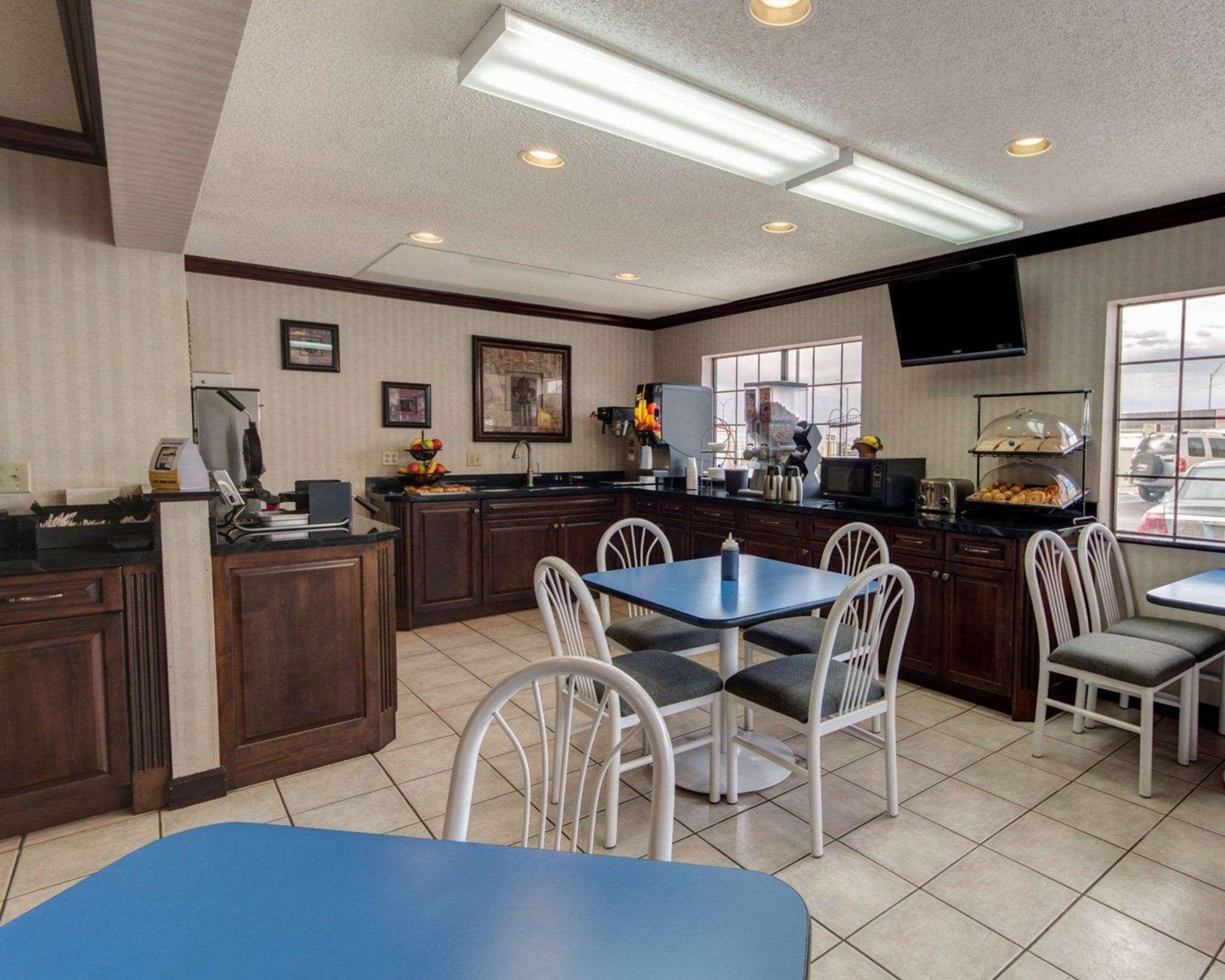 Econo Lodge Inn & Suites El Paso Zewnętrze zdjęcie