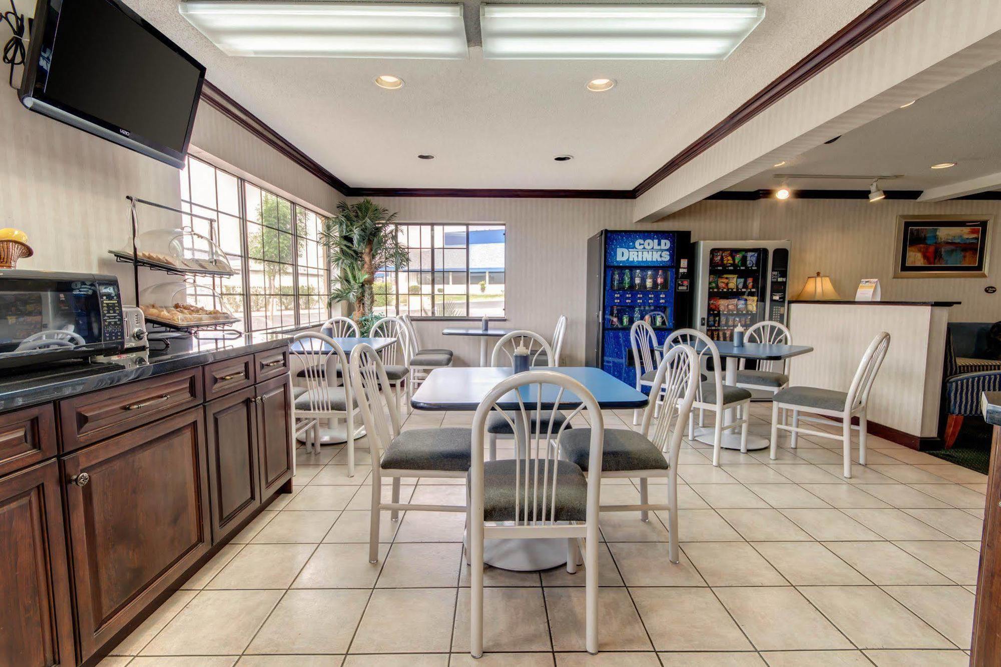 Econo Lodge Inn & Suites El Paso Zewnętrze zdjęcie